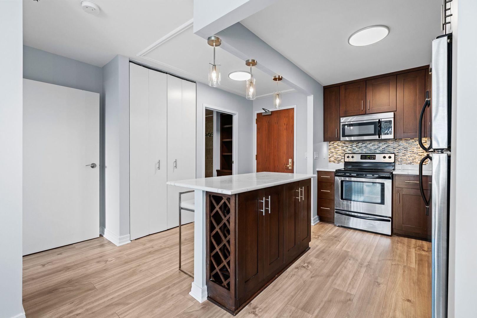 401 E Ontario Street Unit: 2604