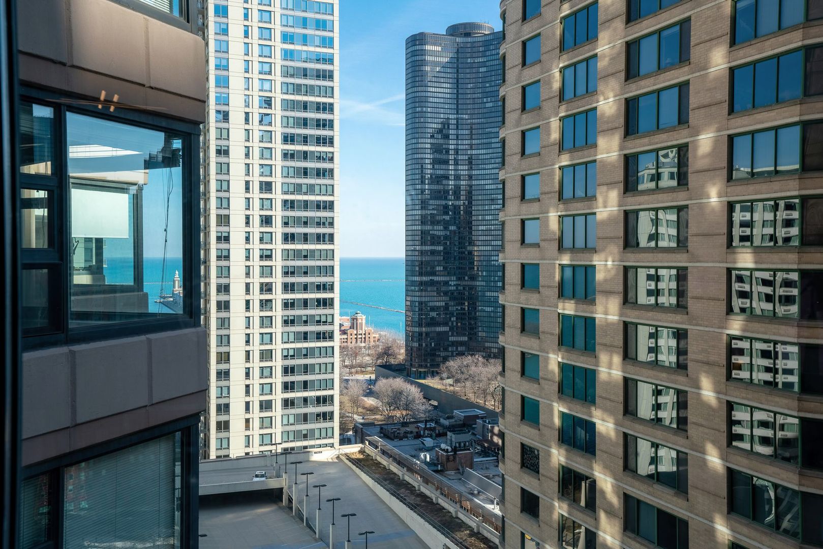 401 E Ontario Street Unit: 2604