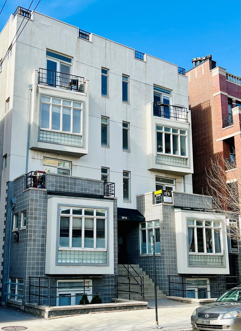 2814 N SHEFFIELD Avenue Unit: 4S