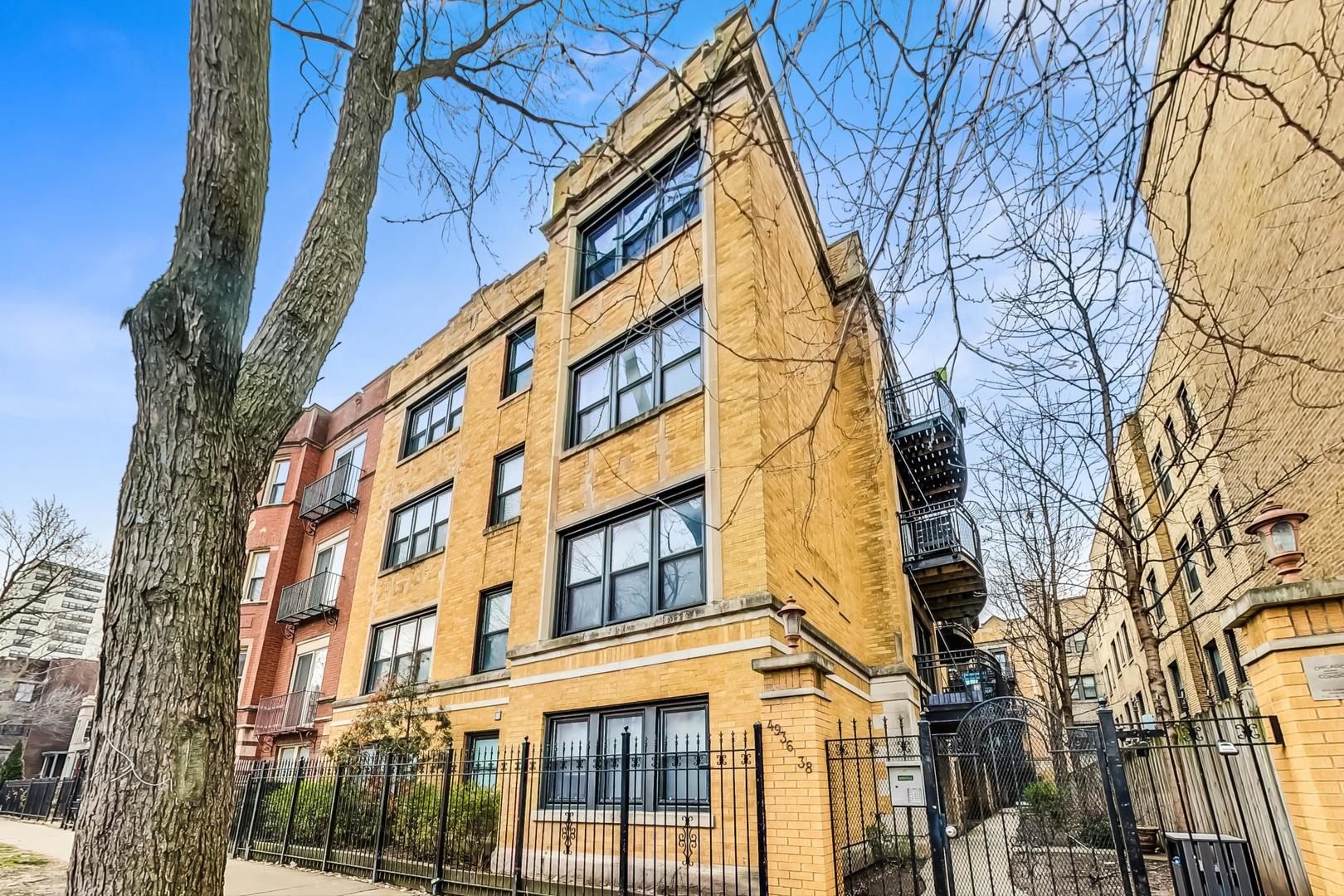 4936.5 N Winthrop Avenue Unit: 1W