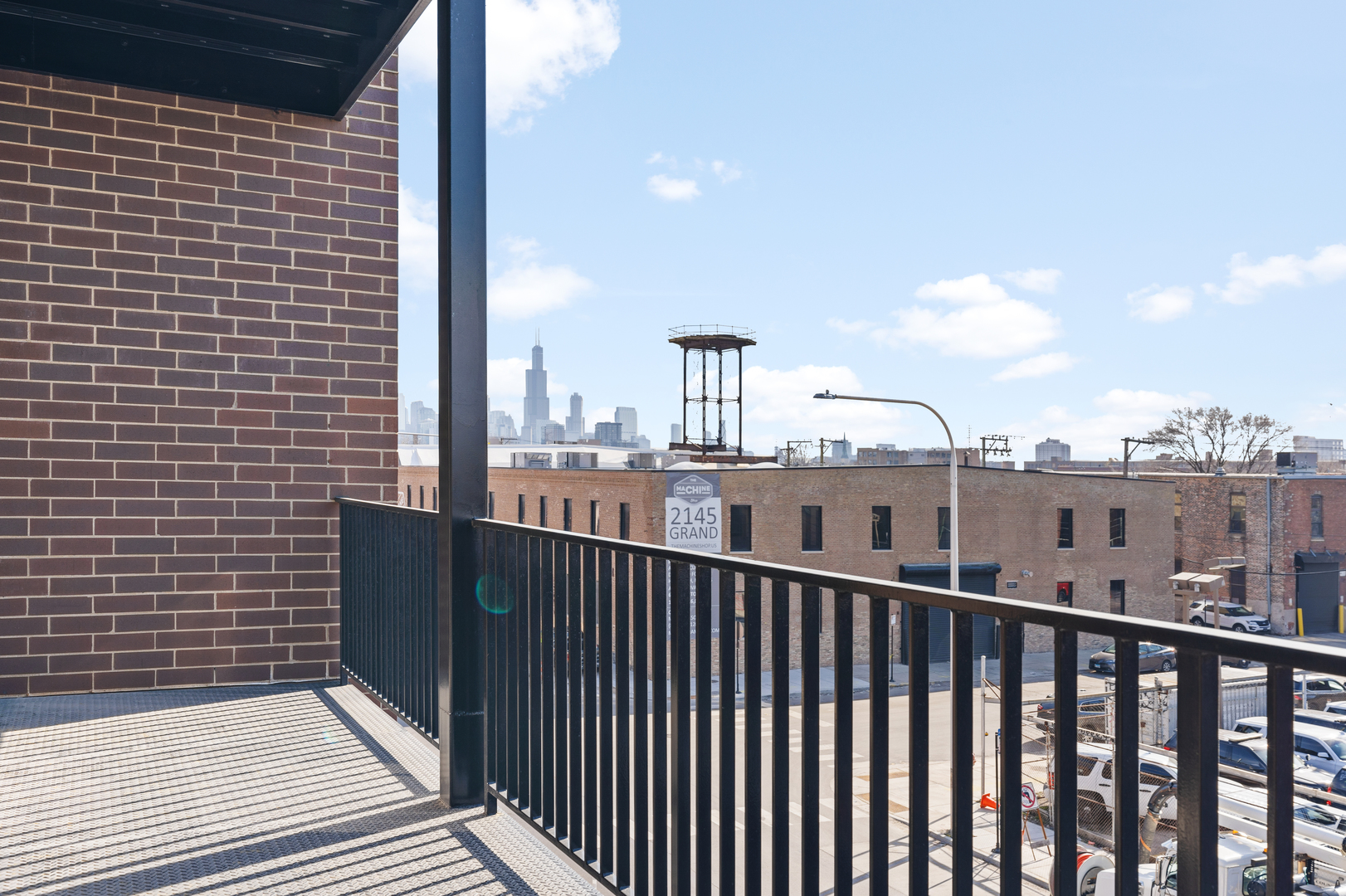 514 N Leavitt Street Unit: 303