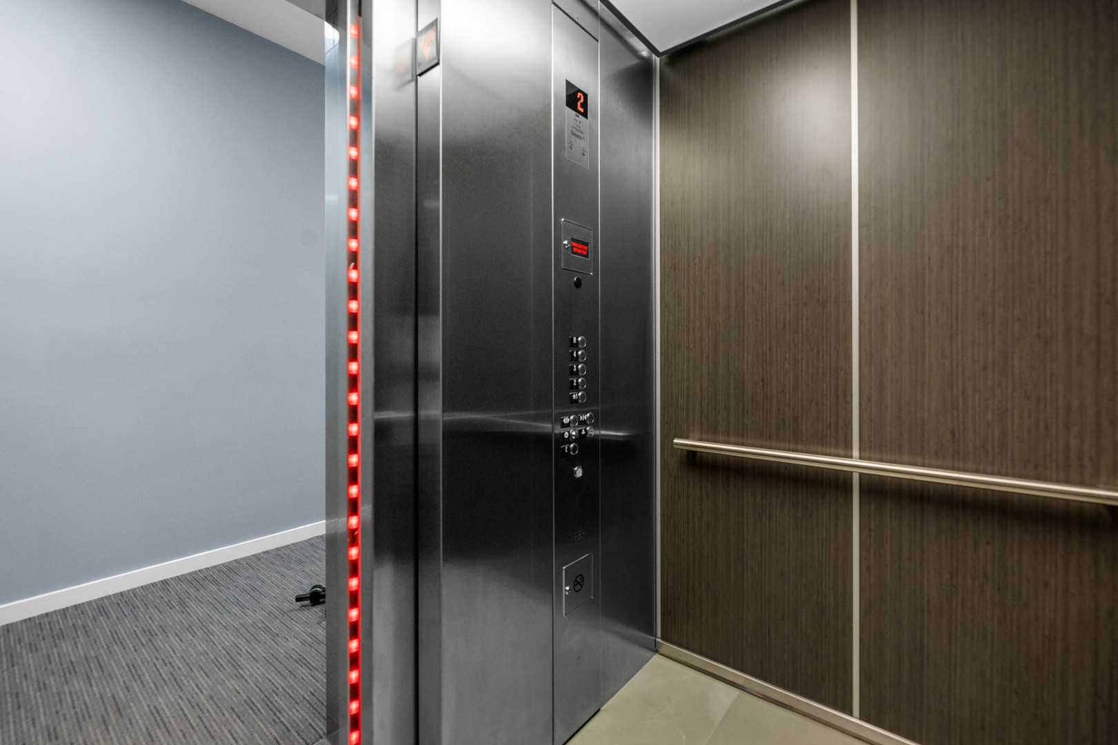 514 N Leavitt Street Unit: 303