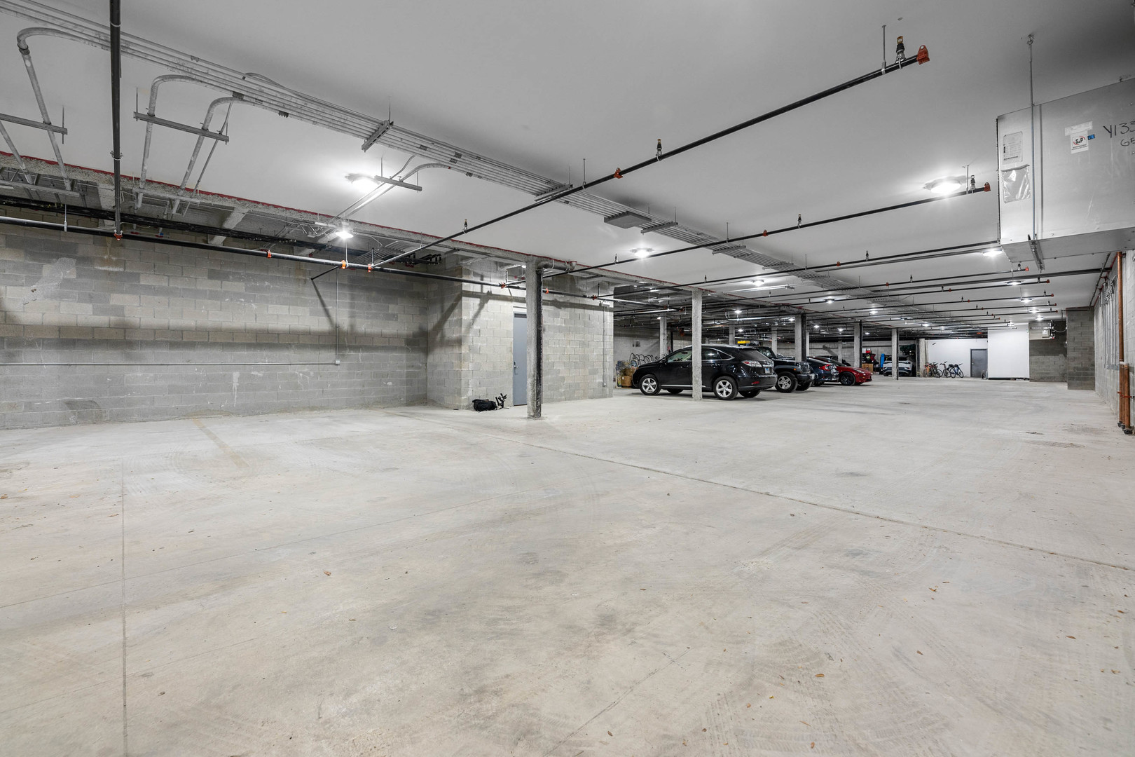 514 N Leavitt Street Unit: 303