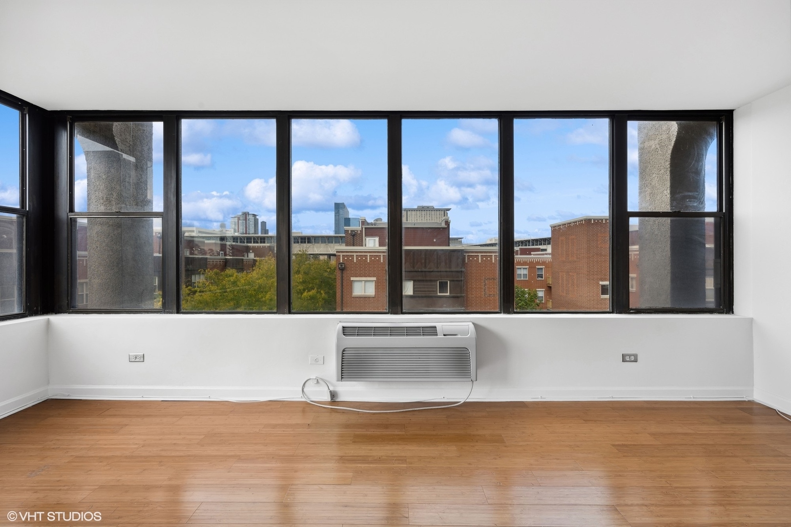 345 E Eastgate Place Unit: 402