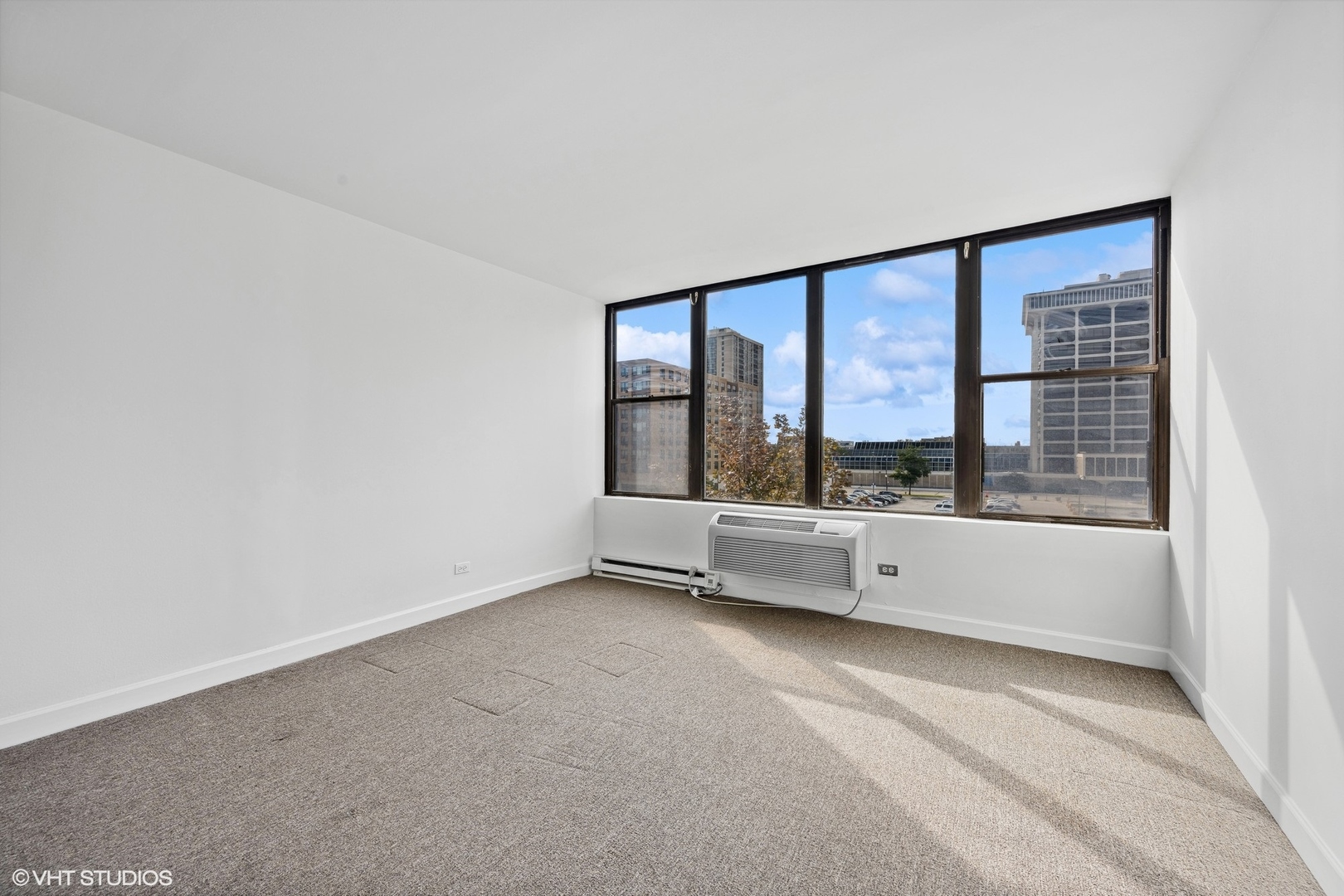 345 E Eastgate Place Unit: 402