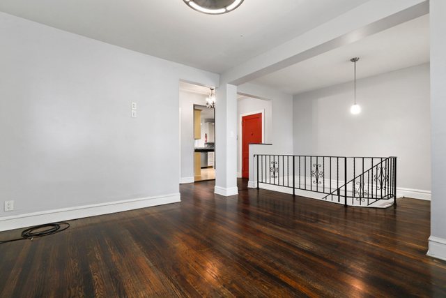 5922 N Magnolia Avenue Unit: 1S