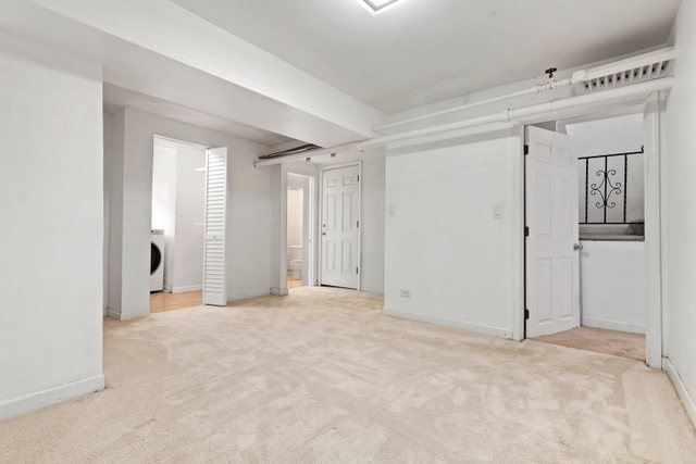 5922 N Magnolia Avenue Unit: 1S