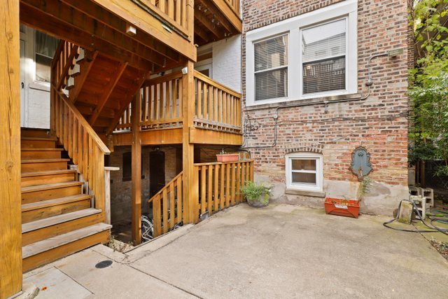 5922 N Magnolia Avenue Unit: 1S