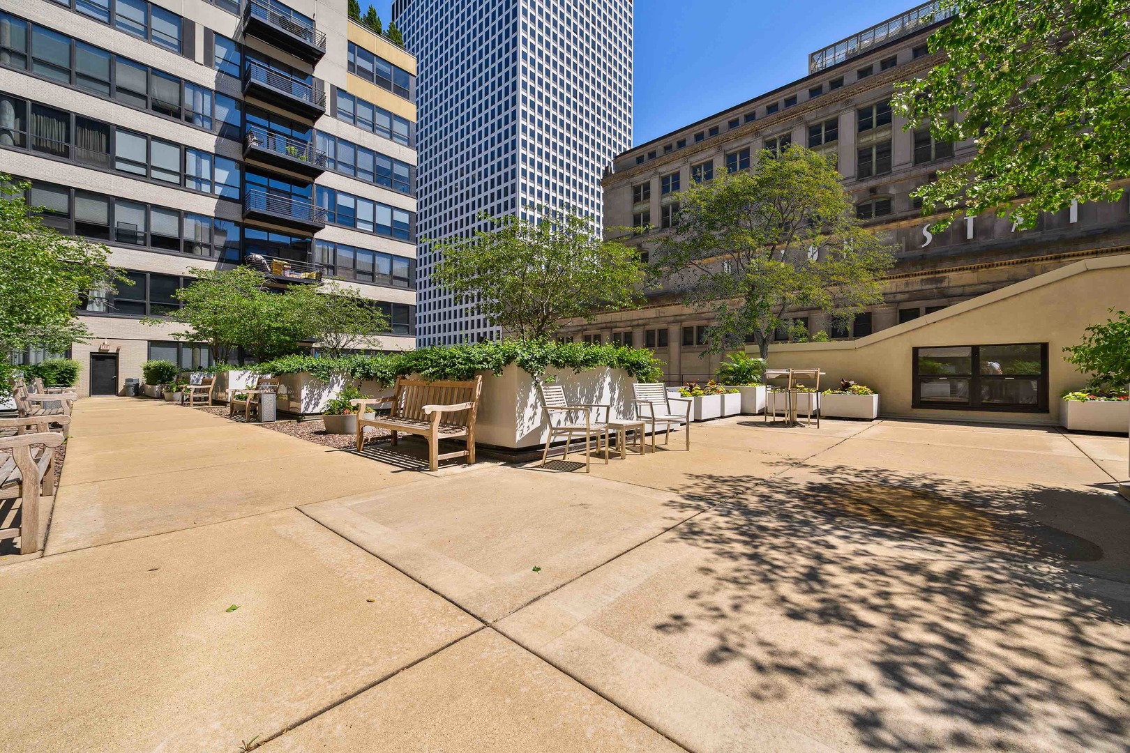 130 S Canal Street Unit: 306