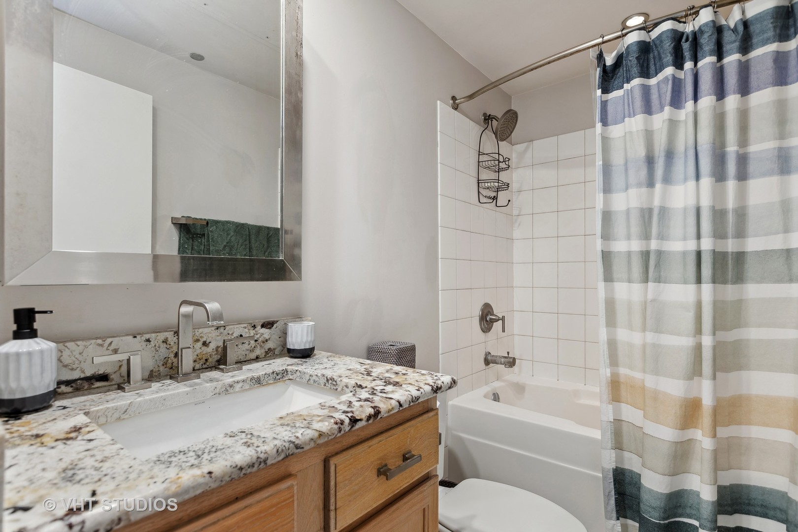 208 W Washington Street Unit: 1504