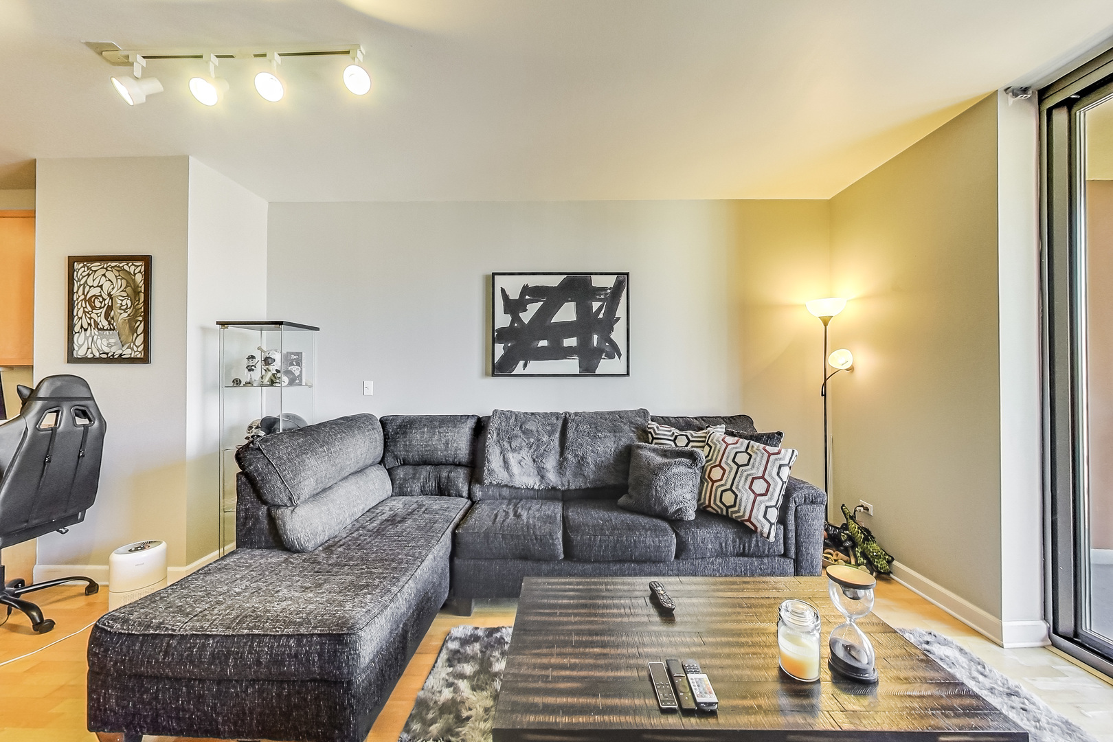 1101 S State Street Unit: 2001