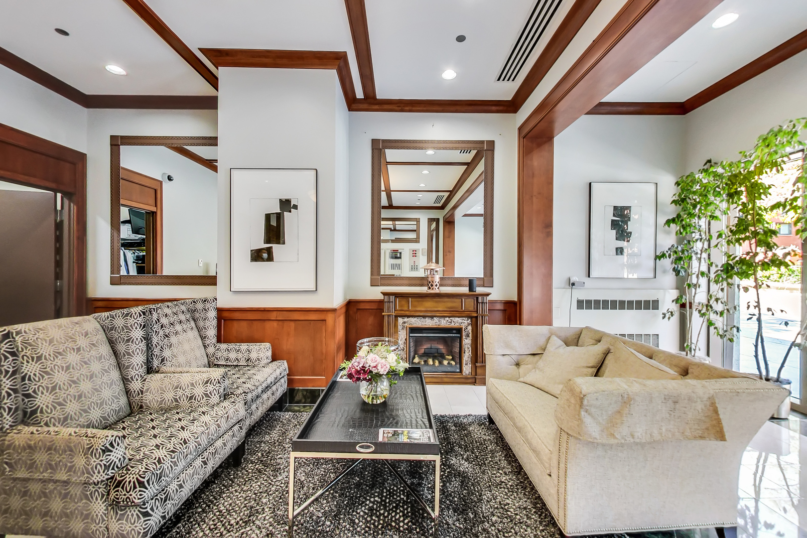 1101 S State Street Unit: 2001