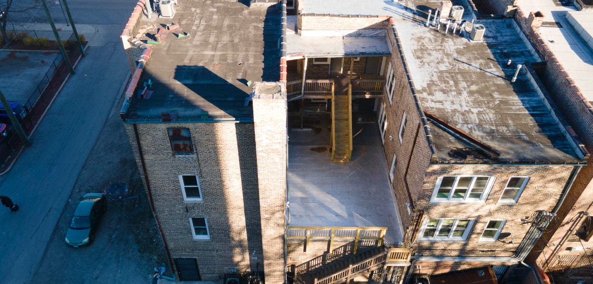 4240 S Cottage Grove Avenue Unit: 2C