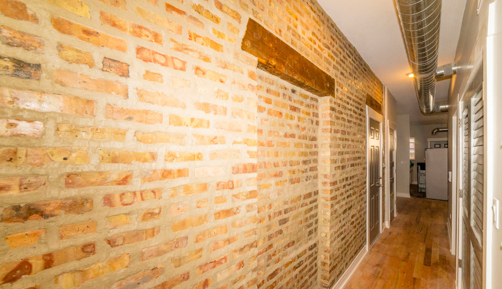 4240 S Cottage Grove Avenue Unit: 2C