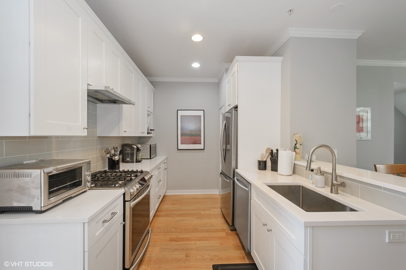 1244 W Monroe Street Unit: 4