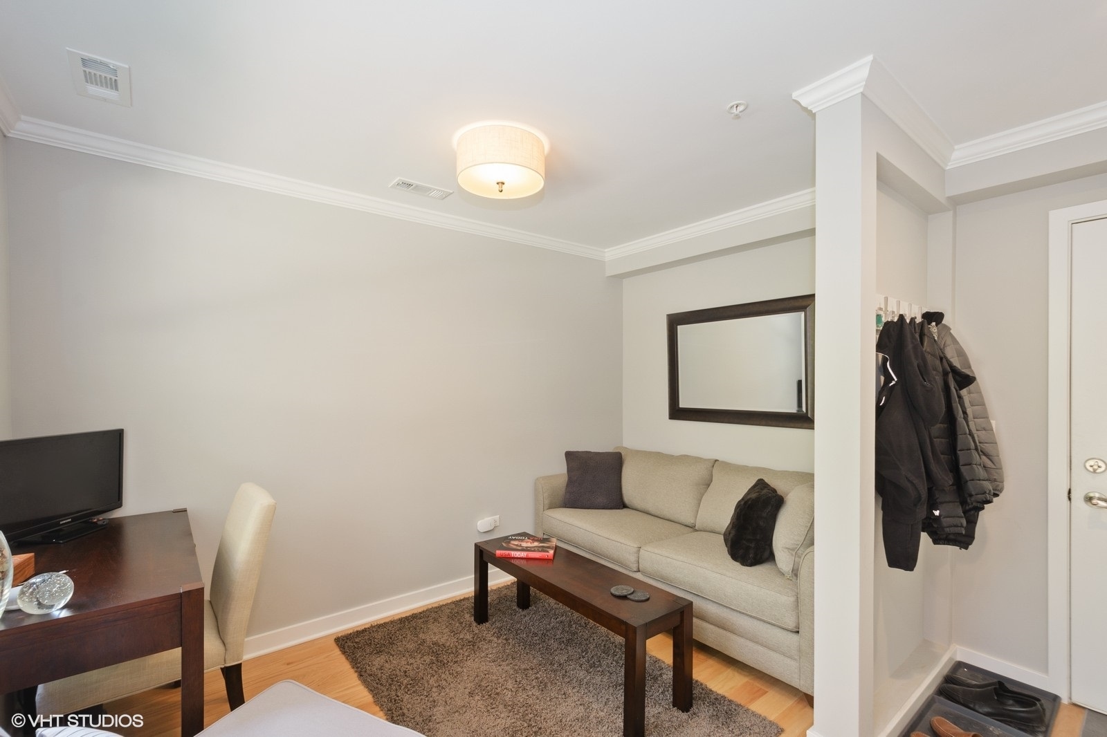 1244 W Monroe Street Unit: 4