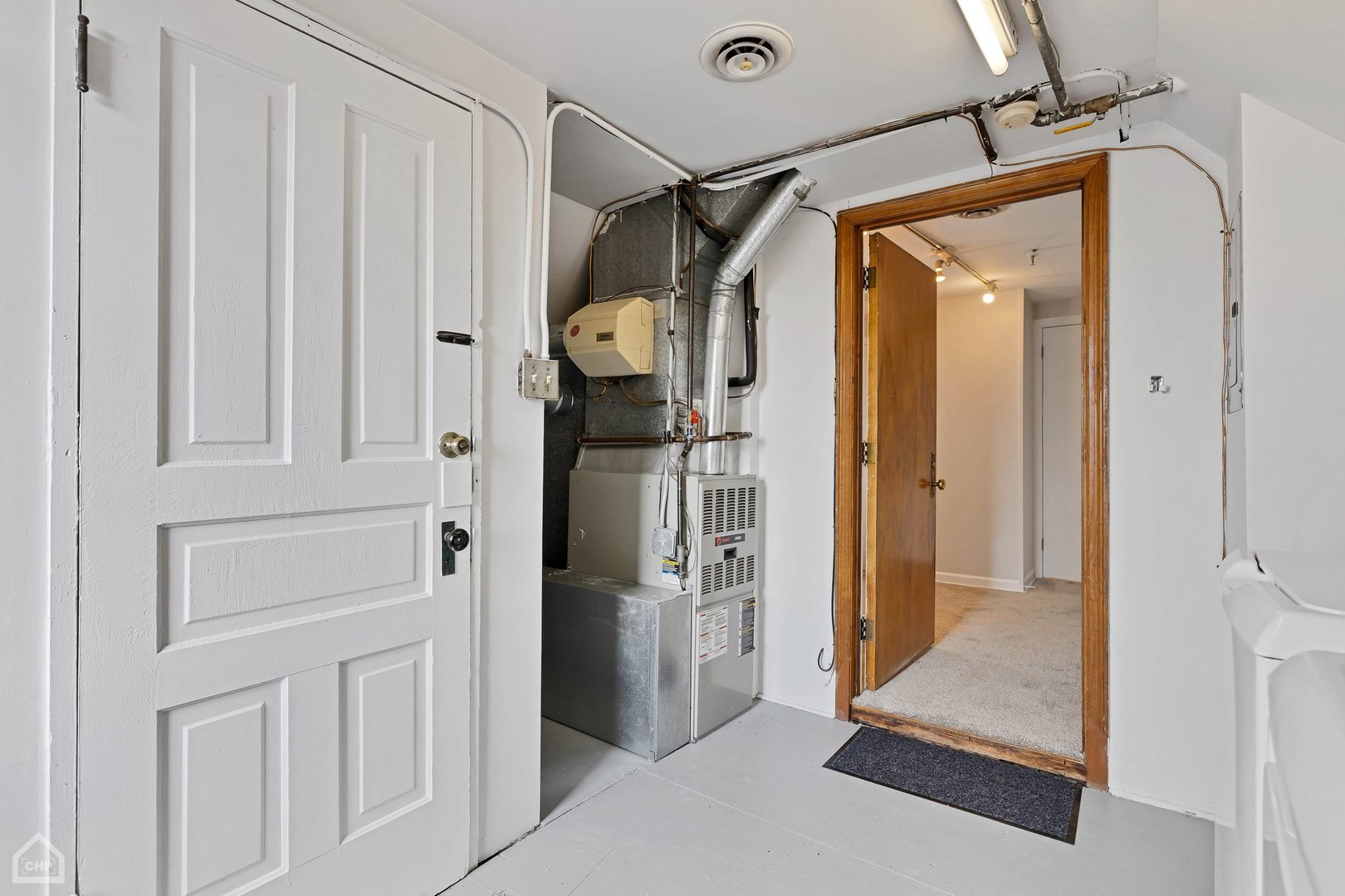 3034 N Seminary Avenue Unit: 3