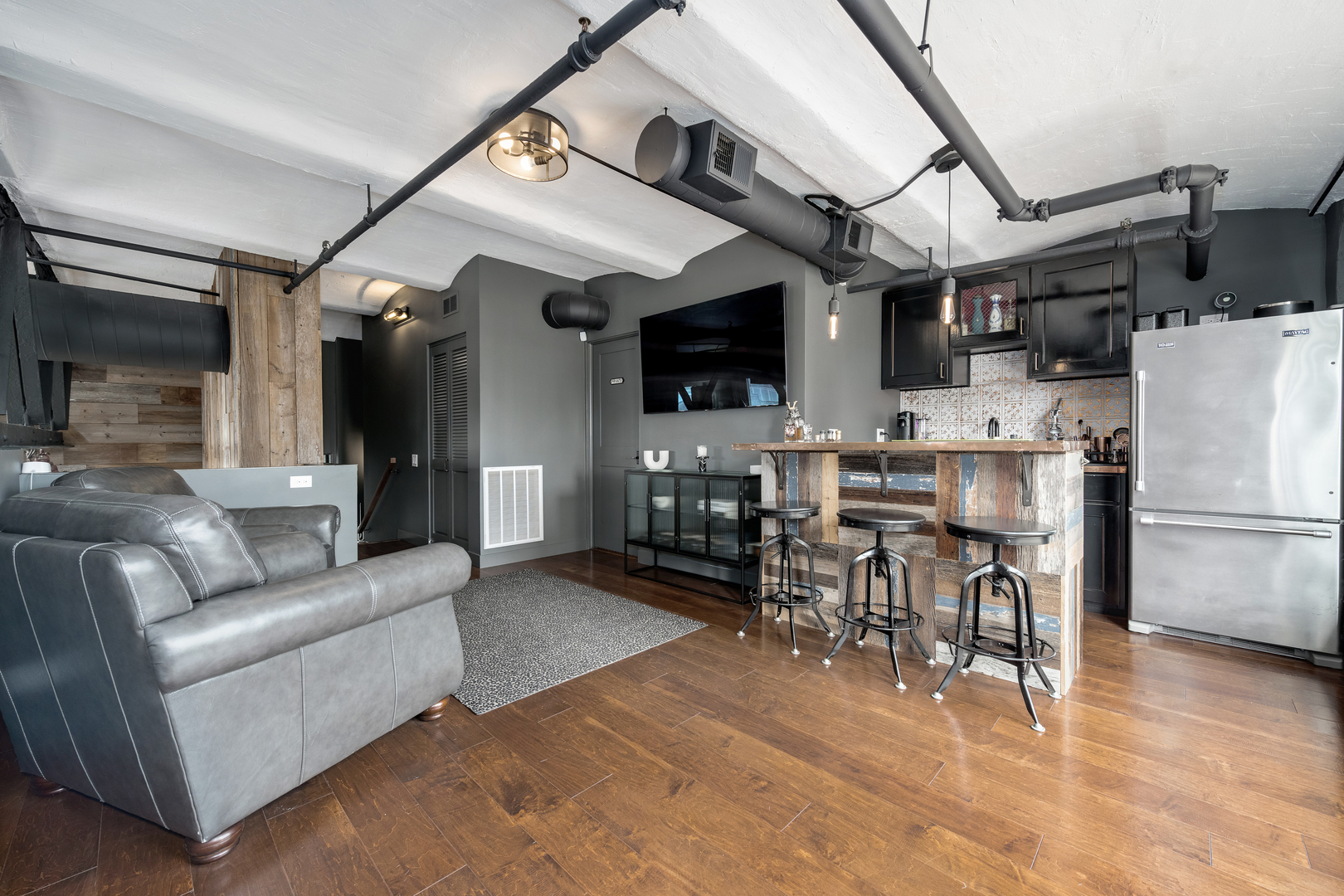 1000 W Washington Boulevard Unit: 505