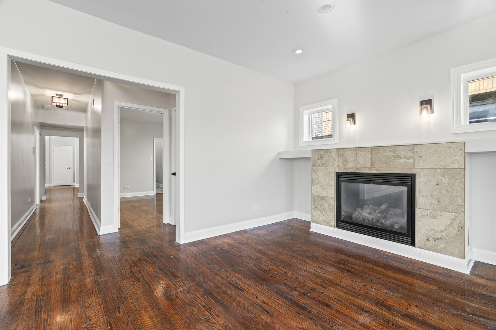 1426 N AUSTIN Boulevard