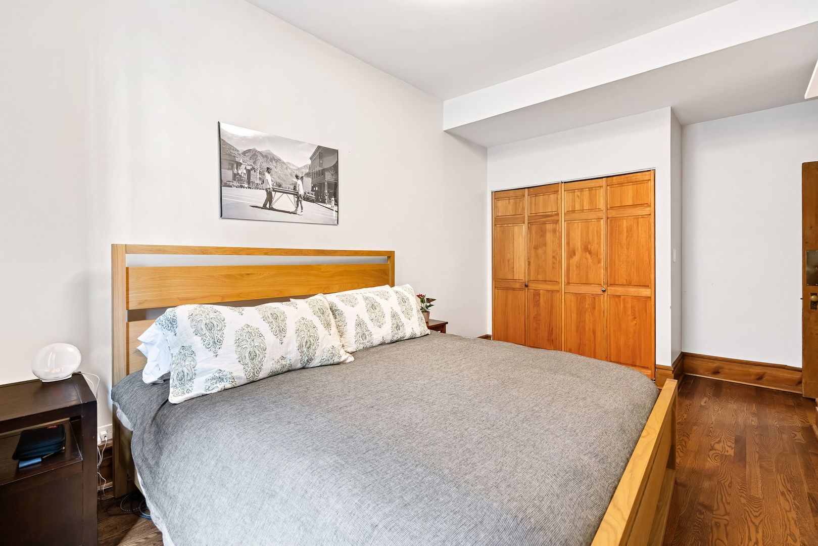 2354 N Cleveland Avenue Unit: 2