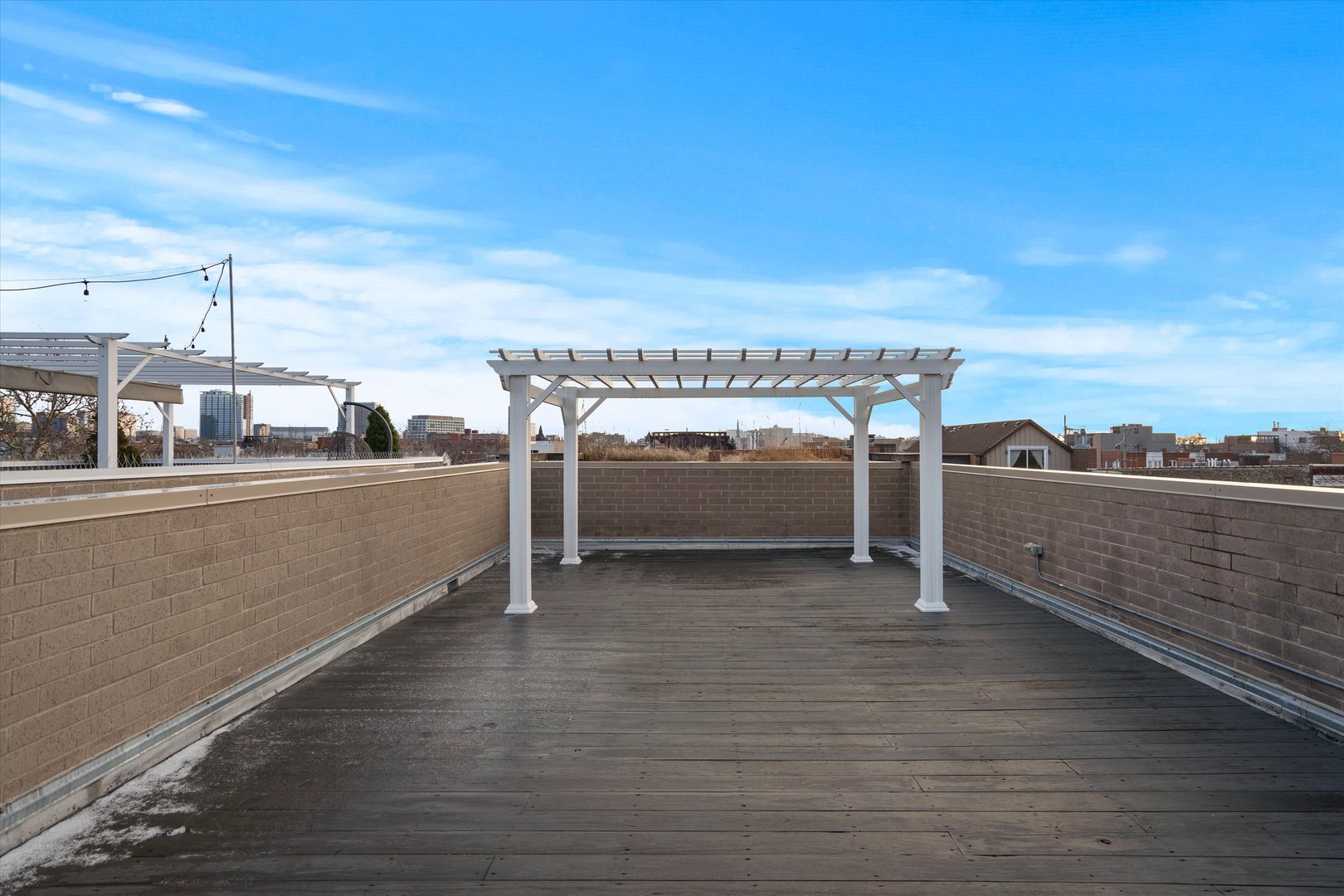 1516 W Huron Street Unit: 3