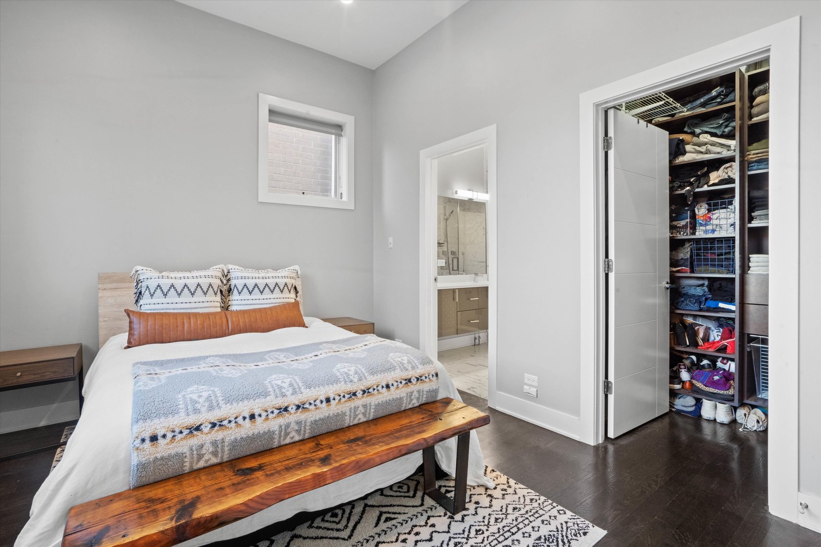 1516 W Huron Street Unit: 3