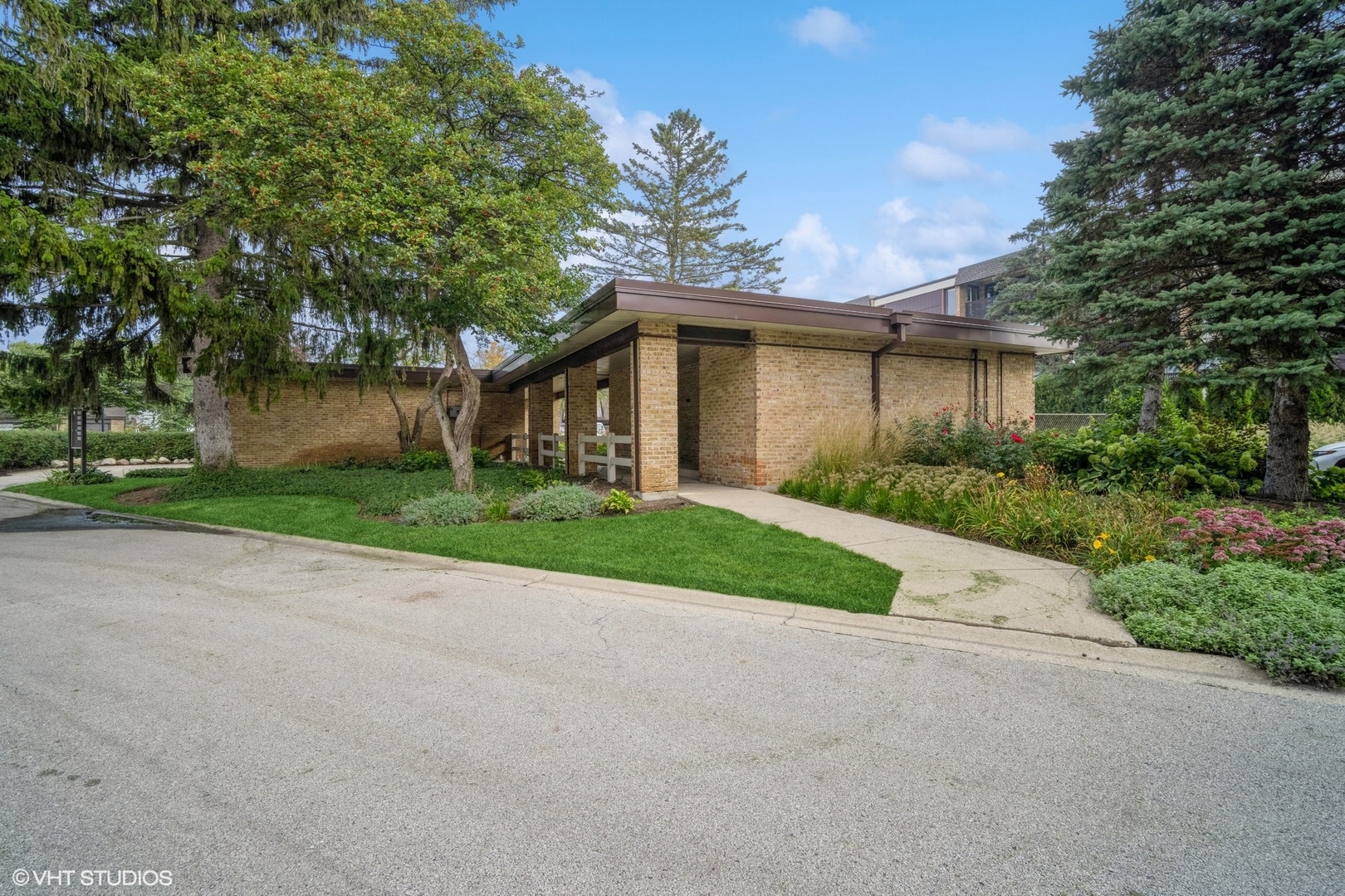 1845 Tanglewood Drive Unit: 3C