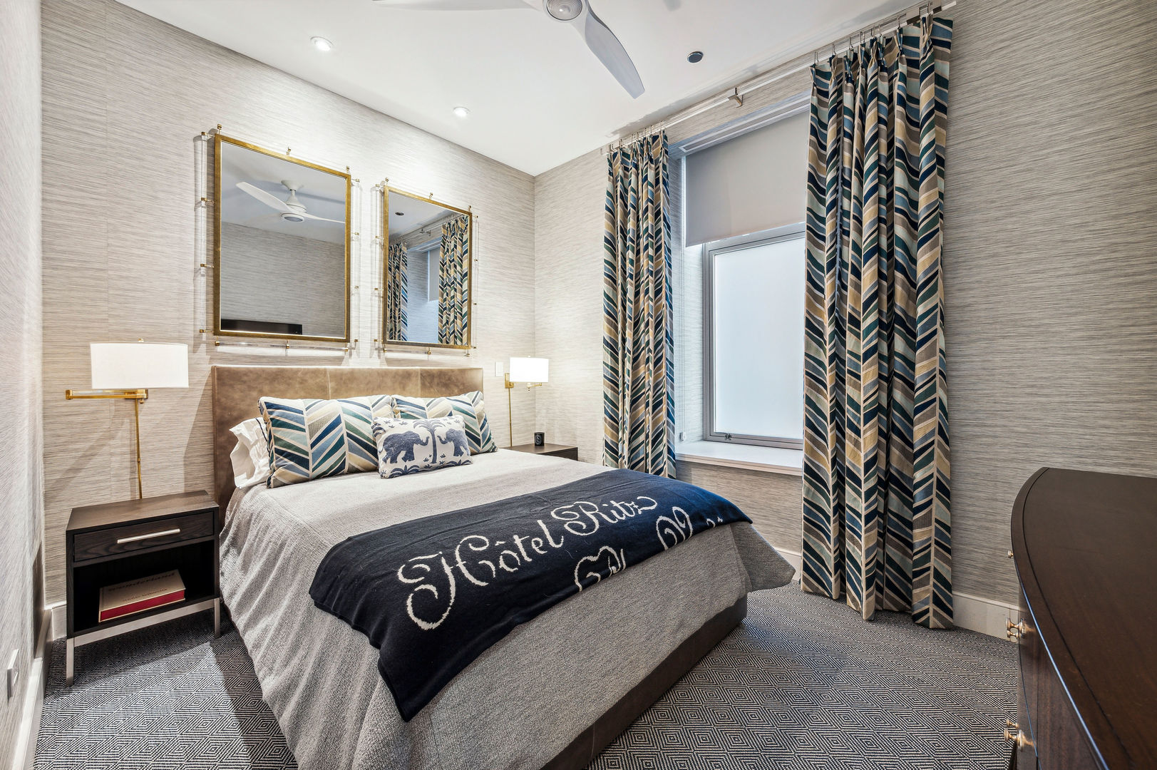 118 E ERIE Street Unit: 24C