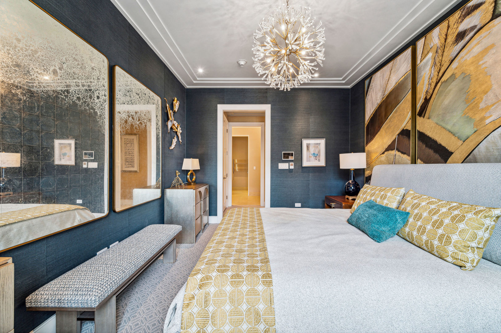 118 E ERIE Street Unit: 24C