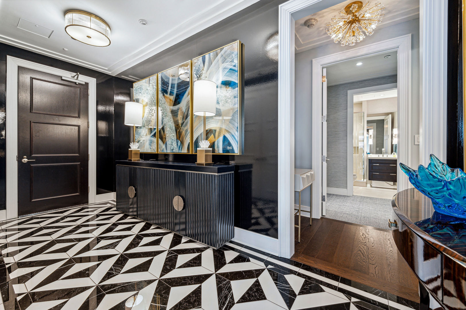 118 E ERIE Street Unit: 24C