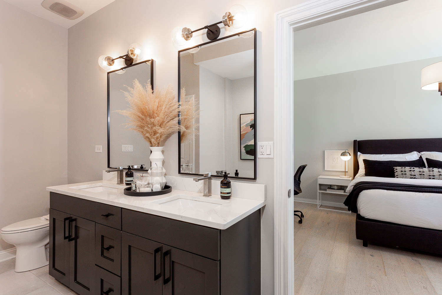 1355 W Washington Boulevard Unit: 4C