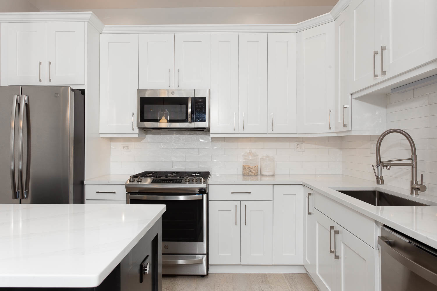 1355 W Washington Boulevard Unit: 4C