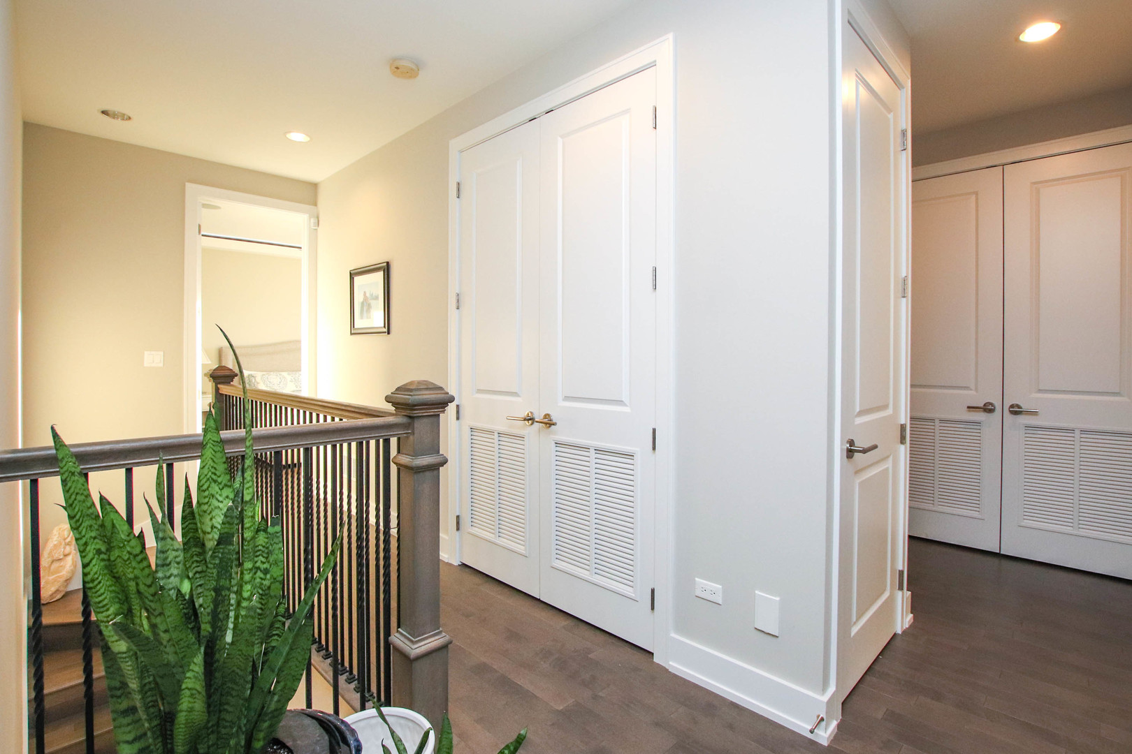 1108 N ASHLAND Avenue Unit: 3