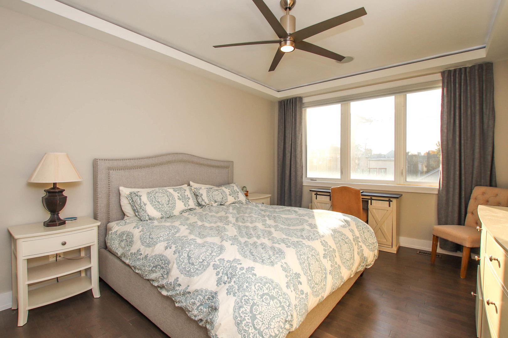 1108 N ASHLAND Avenue Unit: 3