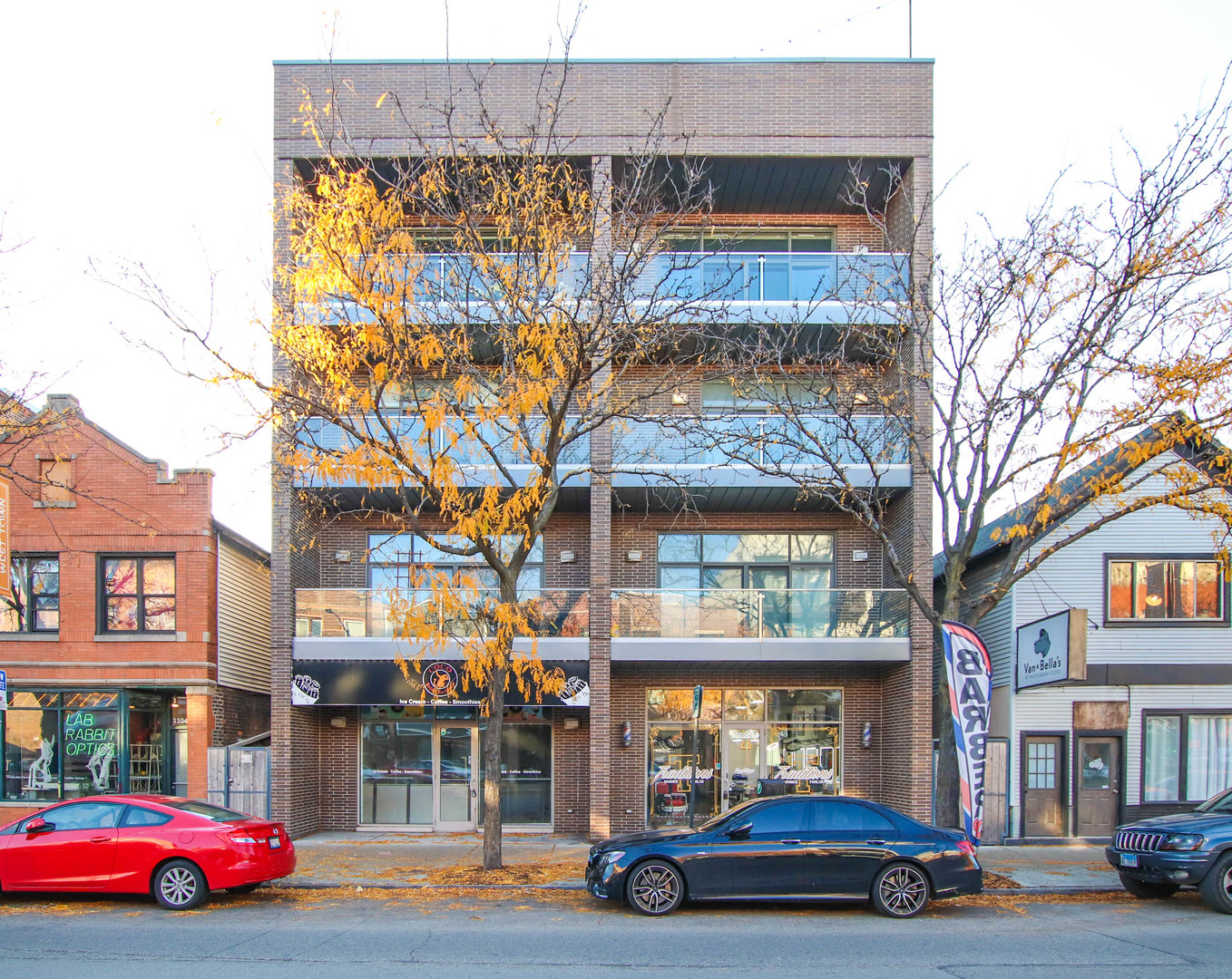 1108 N ASHLAND Avenue Unit: 3