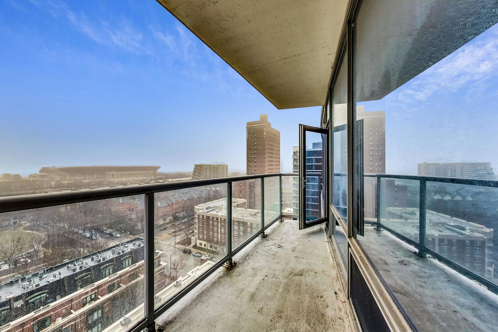 100 E 14th Street Unit: 1202