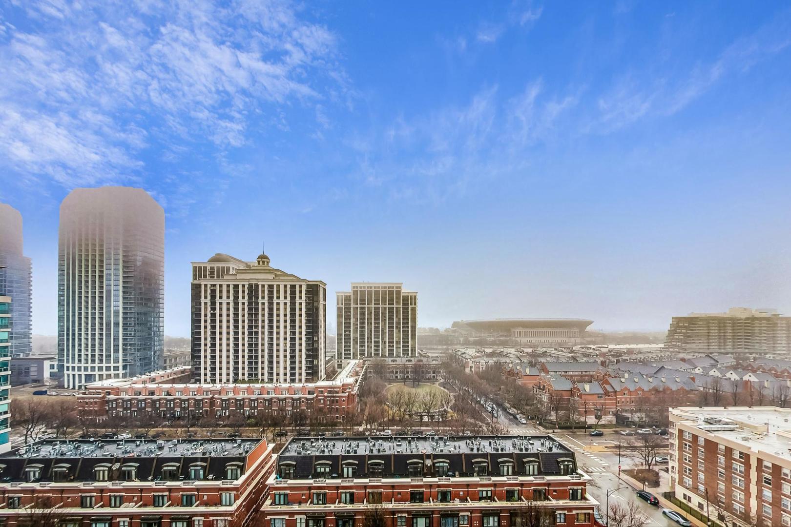 100 E 14th Street Unit: 1202