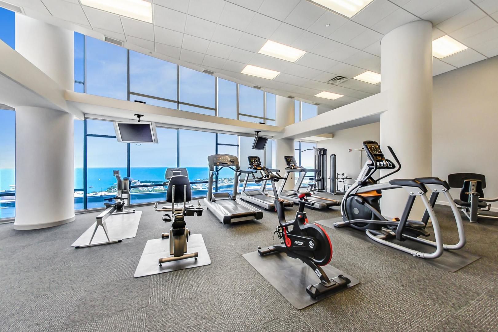 100 E 14th Street Unit: 1202