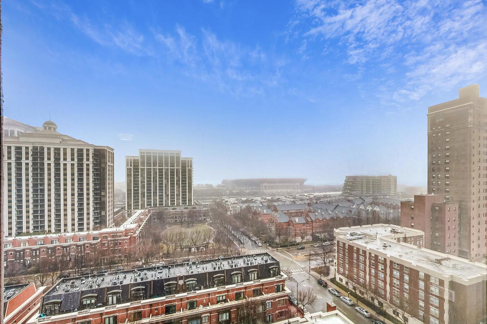 100 E 14th Street Unit: 1202