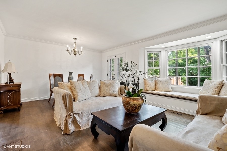 2602 Greenleaf Avenue