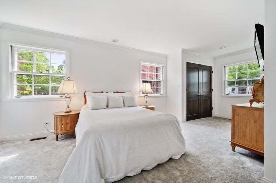 2602 Greenleaf Avenue