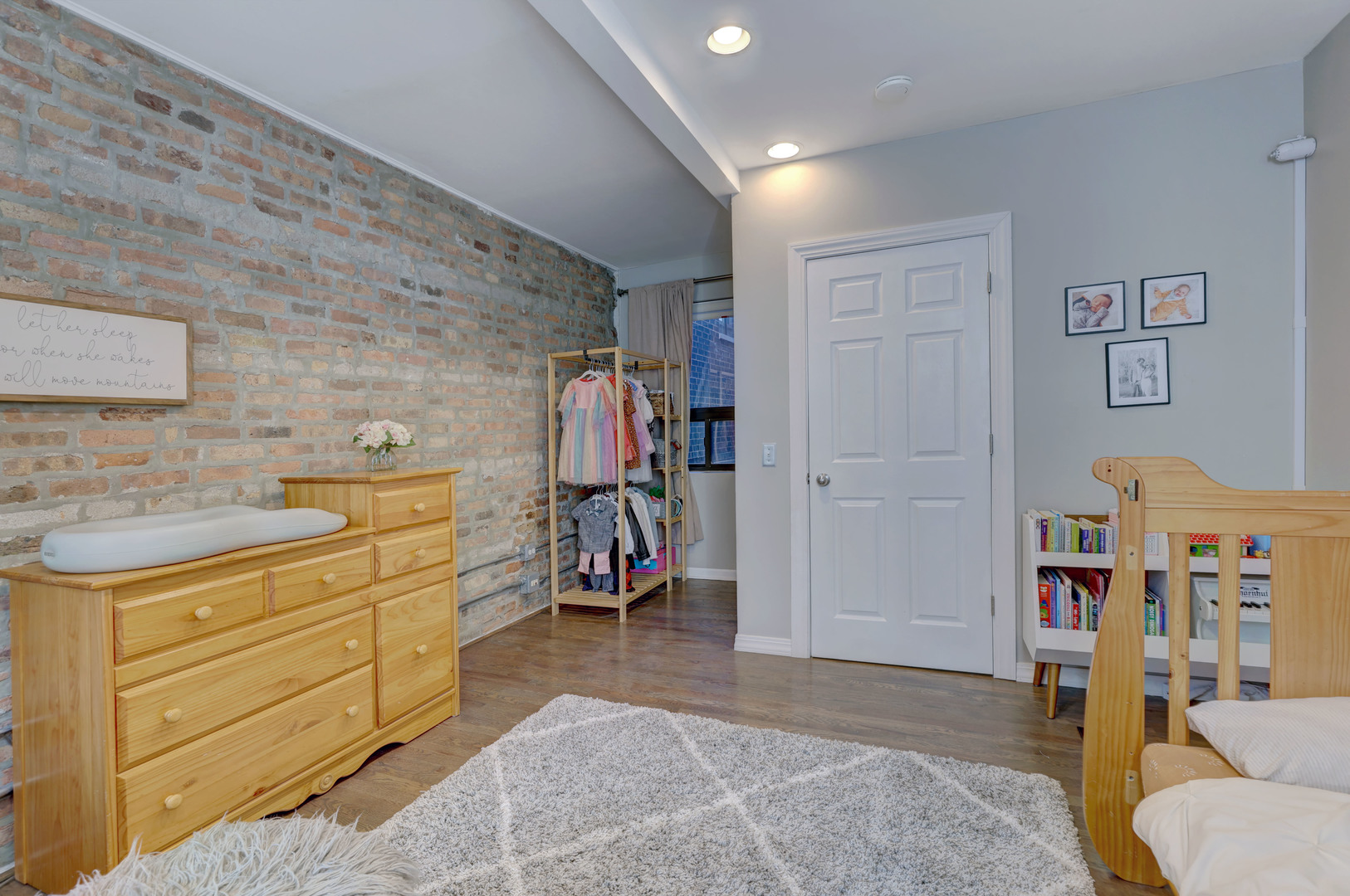 1424 W Grand Avenue Unit: 1