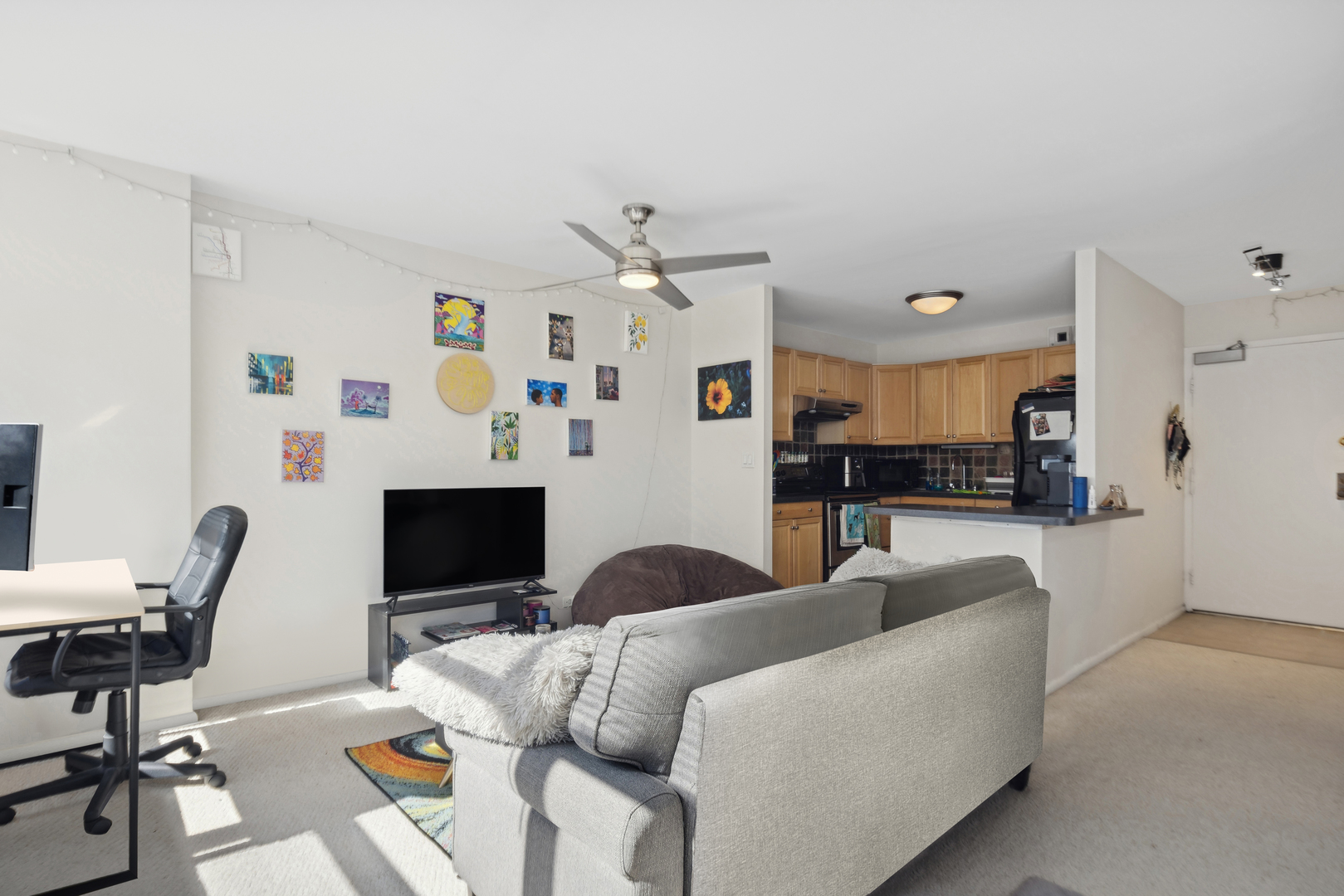 3550 N Lake Shore Drive Unit: 1825