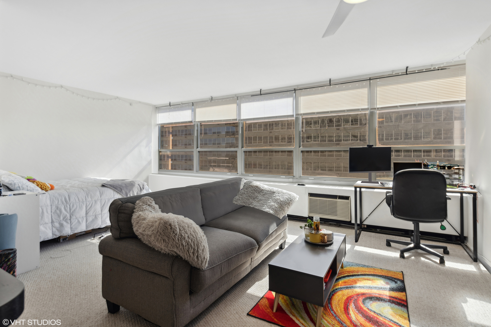 3550 N Lake Shore Drive Unit: 1825