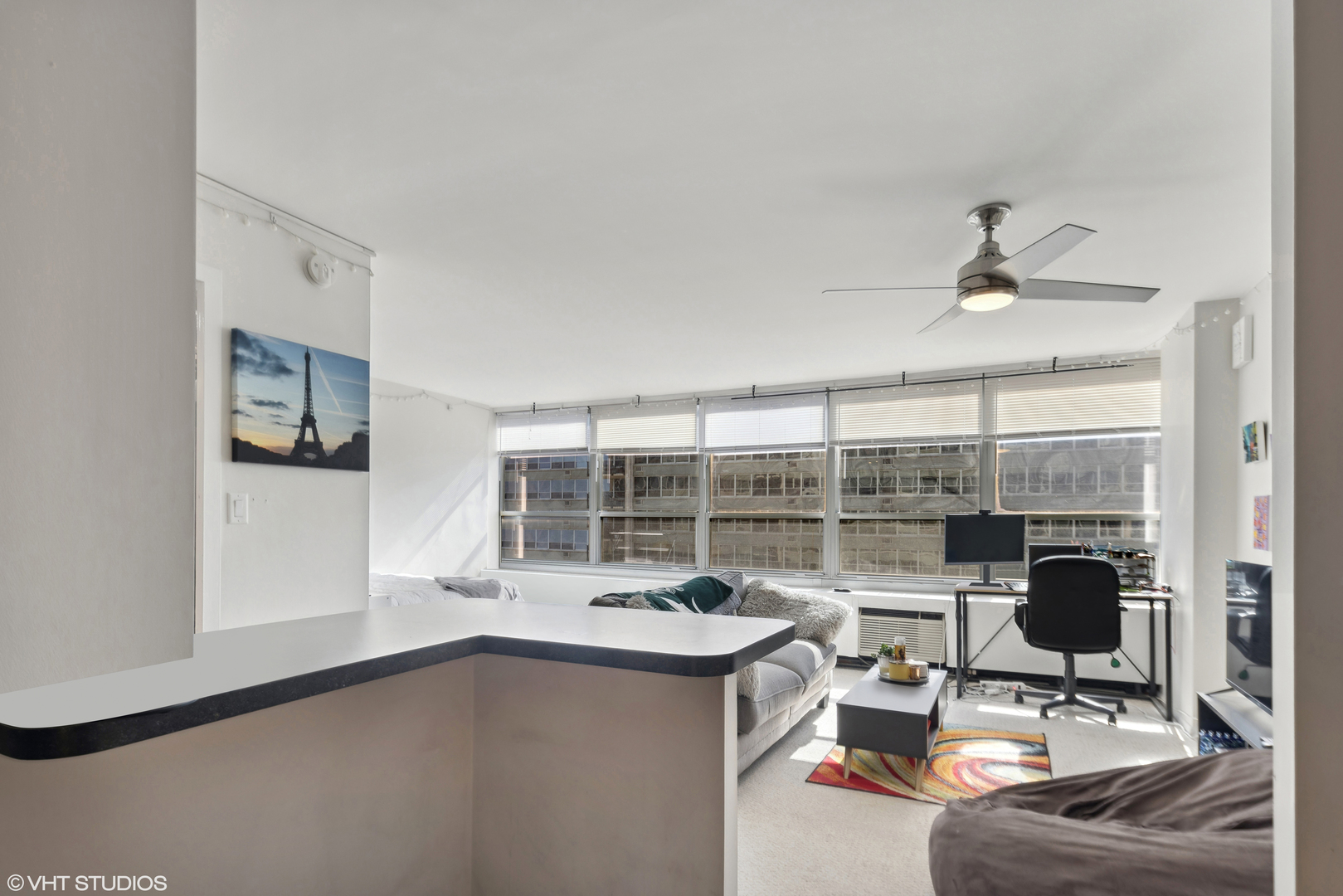 3550 N Lake Shore Drive Unit: 1825