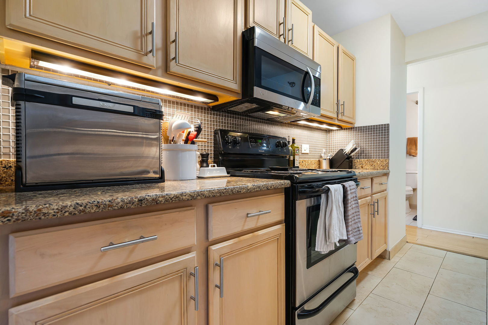 70 W Huron Street Unit: 1409