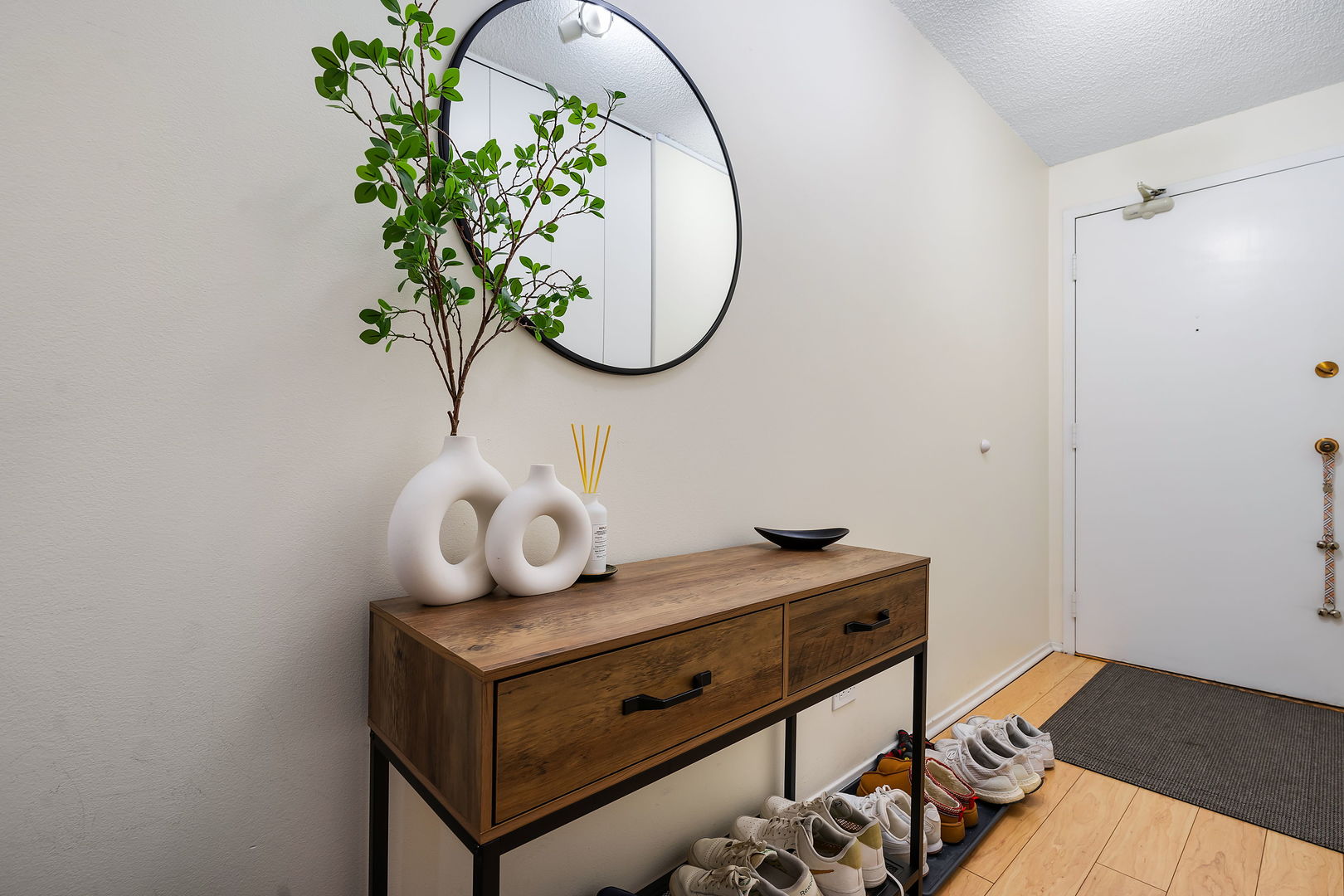 70 W Huron Street Unit: 1409