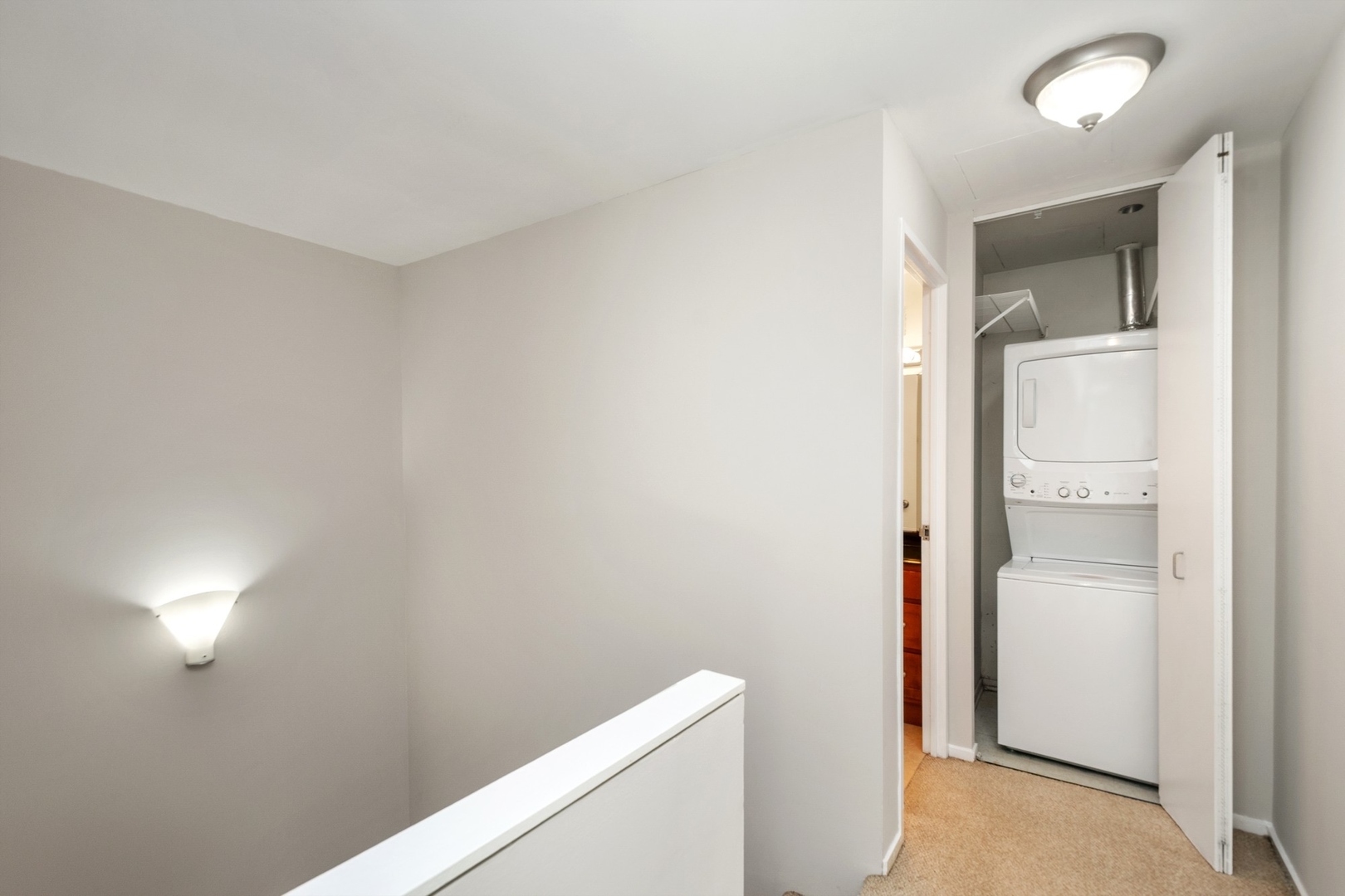 440 N MCCLURG Court Unit: 114