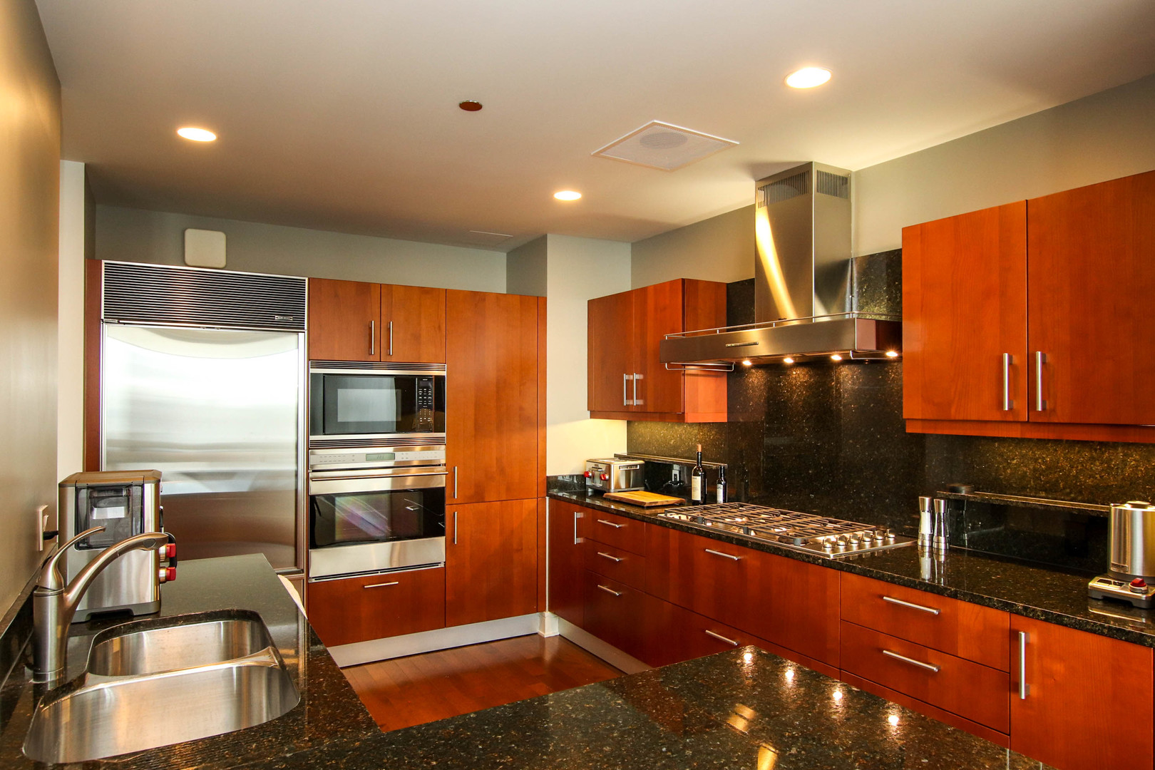 401 N WABASH Avenue Unit: 47I