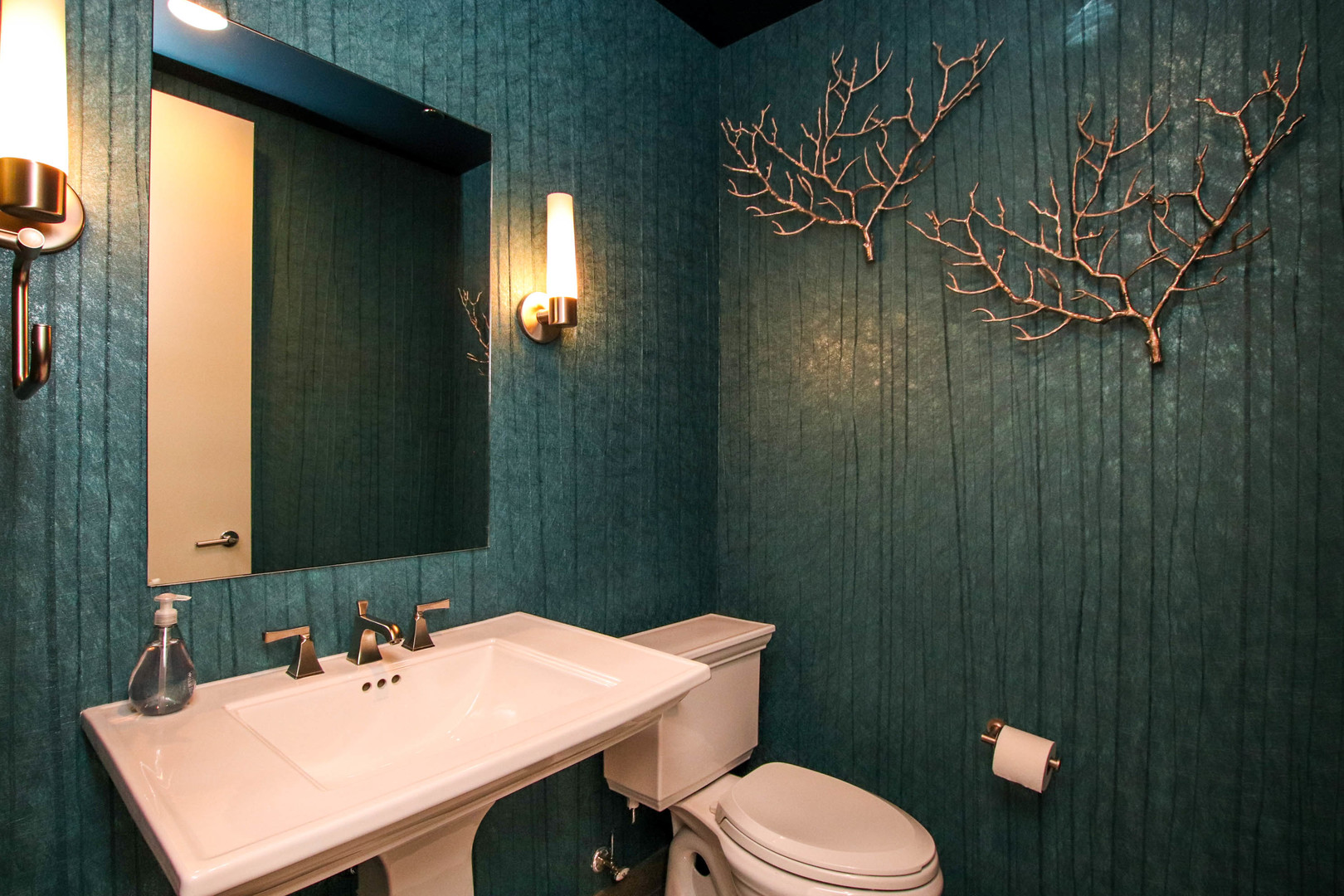 401 N WABASH Avenue Unit: 47I